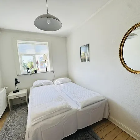 Aday - Cozy 1 Bedroom With Free Parking In