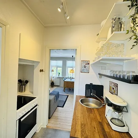 Aday - Cozy 1 Bedroom With Free Parking In